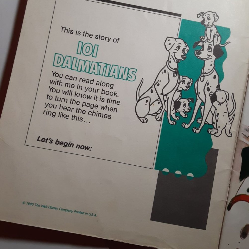 1990 101 Dalmatians Book The Walt Disney Company - Picture 2 of 5